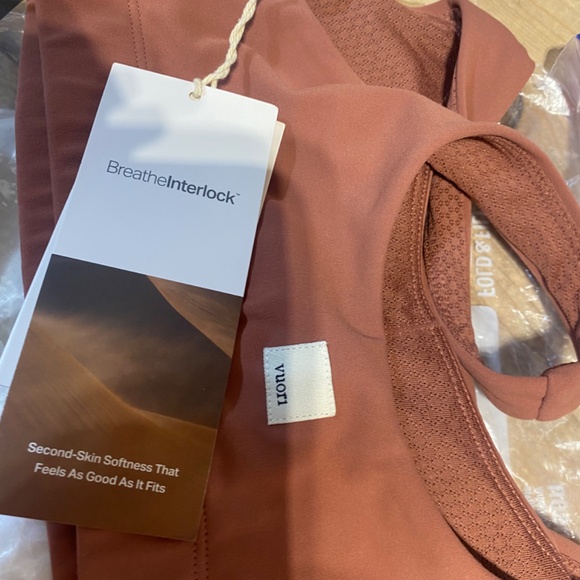 NWT Vuori Yosemite bra Size M - Picture 3 of 6